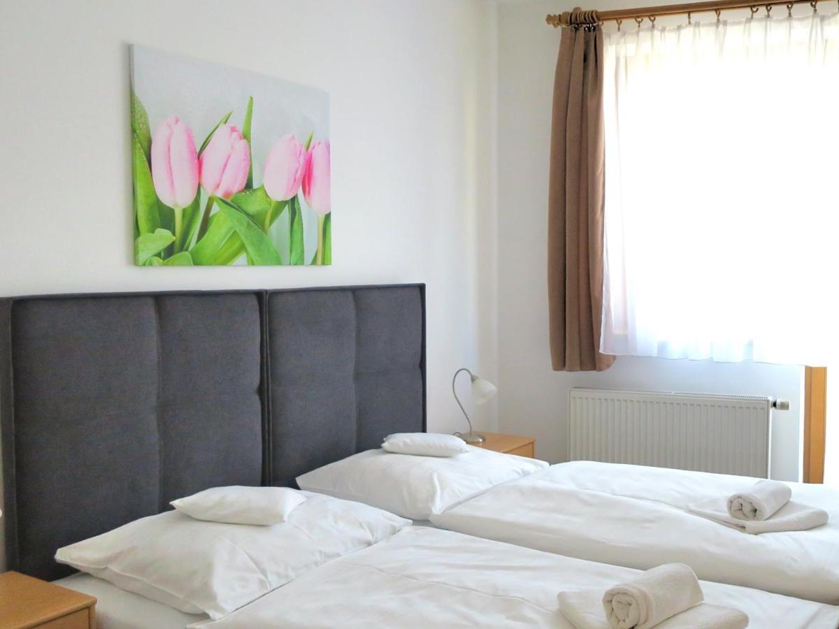 Hotel U Brany 3*